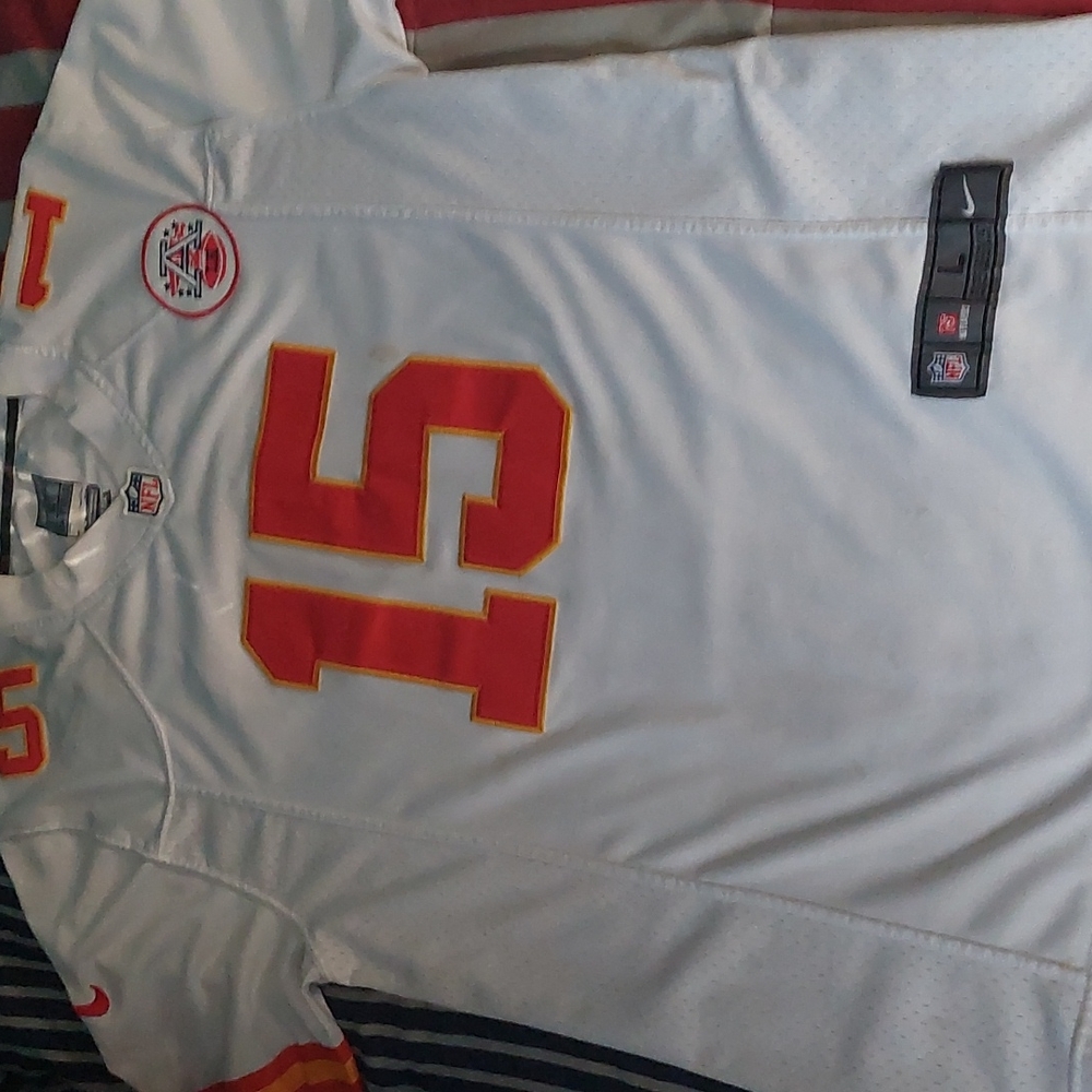 Patrick Mahomes jersey